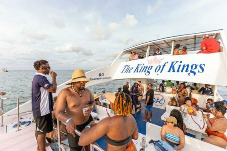 Party Boat Punta Cana | Catamaran, Snorkeling & Open Bar